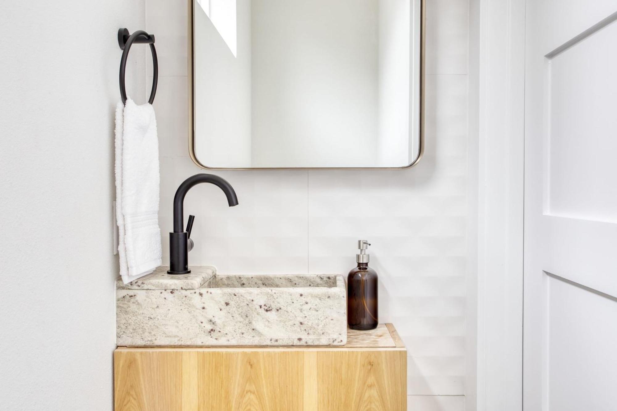 Melody By Avantstay Peloton Included Sleek Home Austin Exterior photo